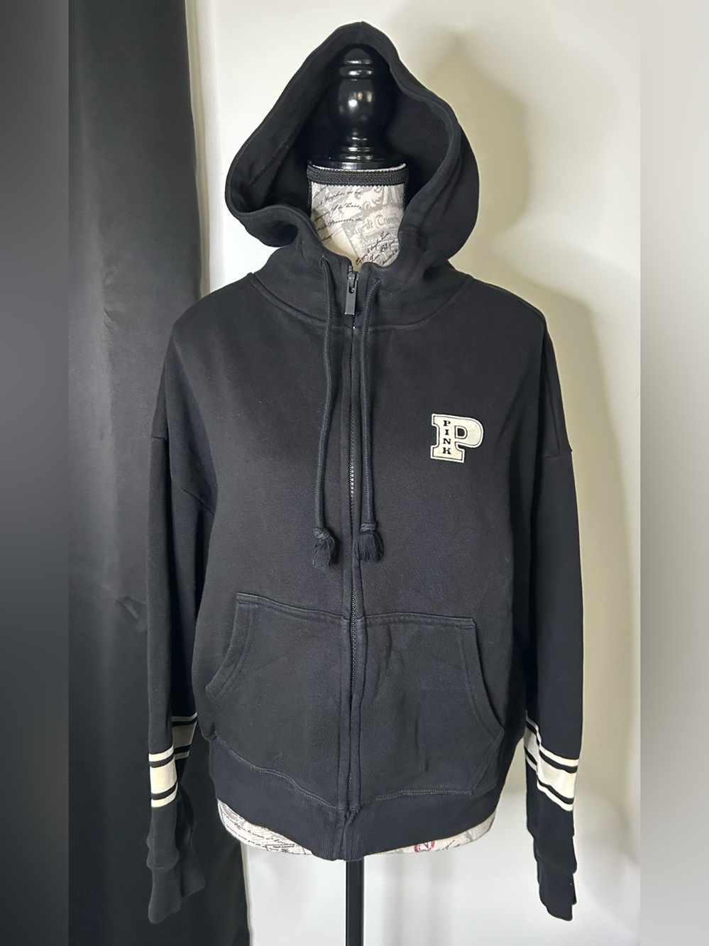 Women’s Victoria's Secret PINK Zip-Up Hoodie (M)